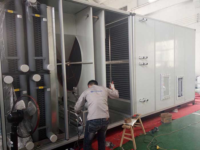 威海某大型化工企業(yè)兩臺10%濕度，40000風(fēng)量2臺除濕機組